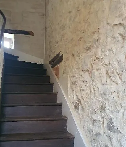 Ancien Relais De Chasse A 35 Min Du Circuit 24h Du Mans Bed & Breakfast