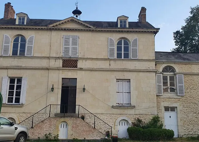 Ancien Relais De Chasse A 35 Min Du Circuit 24h Du Mans Bed & Breakfast *